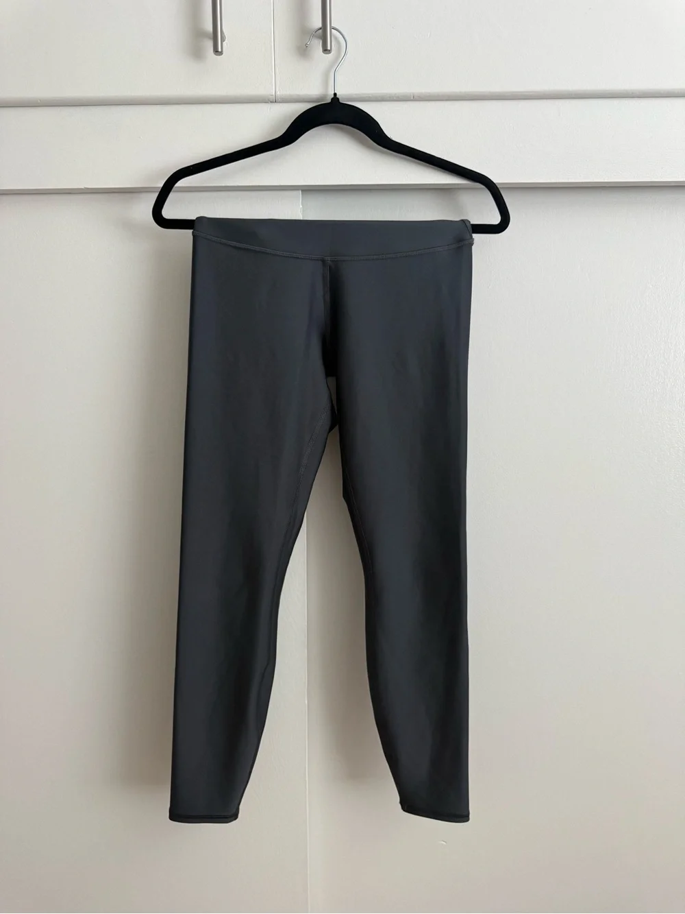 ALO Yoga Charcoal Gray High-Rise Leggings